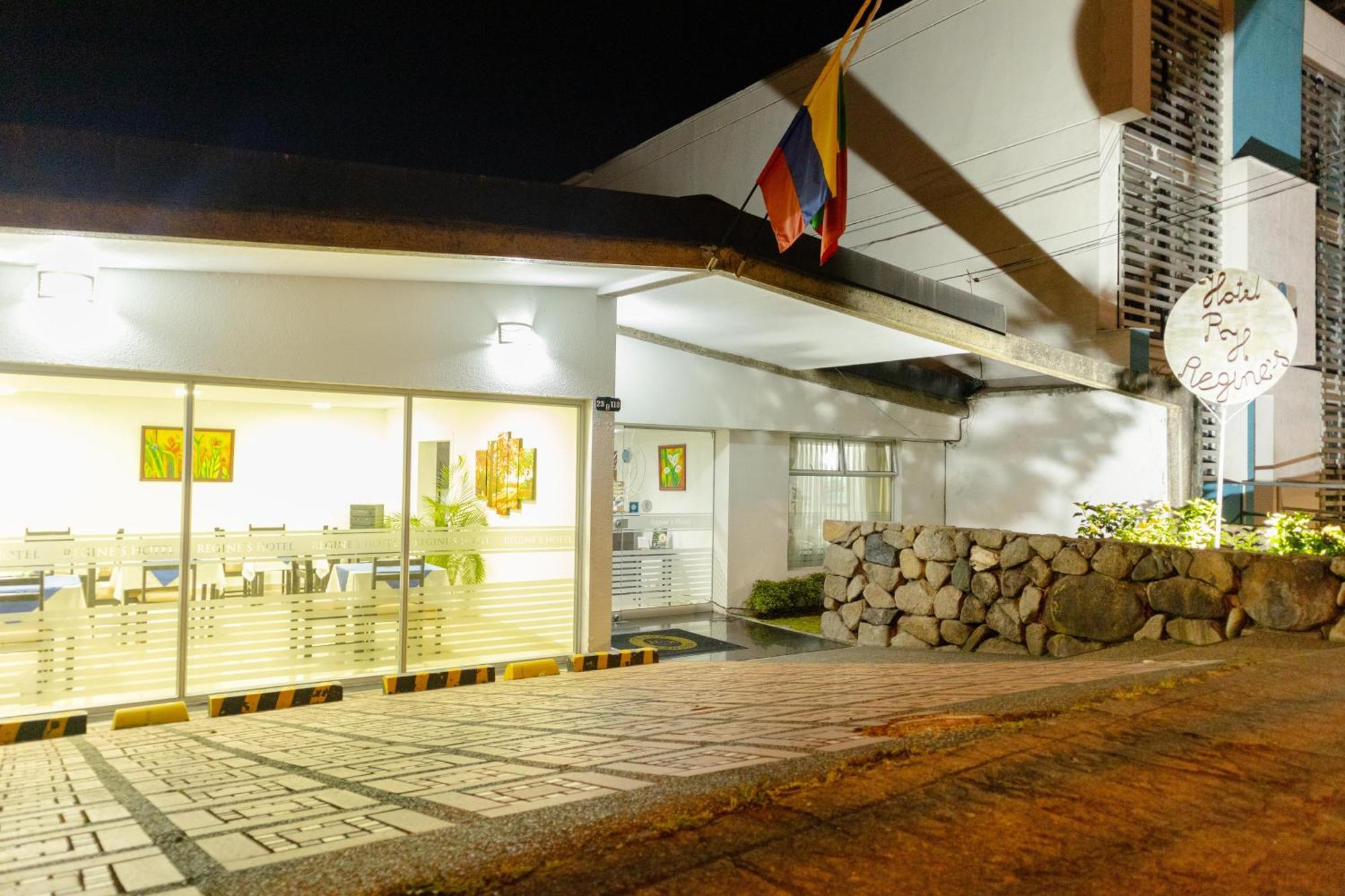 Hotel Regine's Manizales Exterior foto